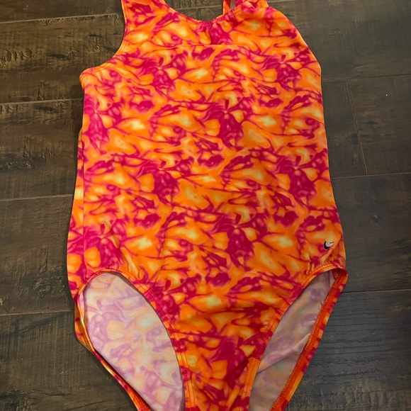 Bundle of Leotards - Picture 7 of 7